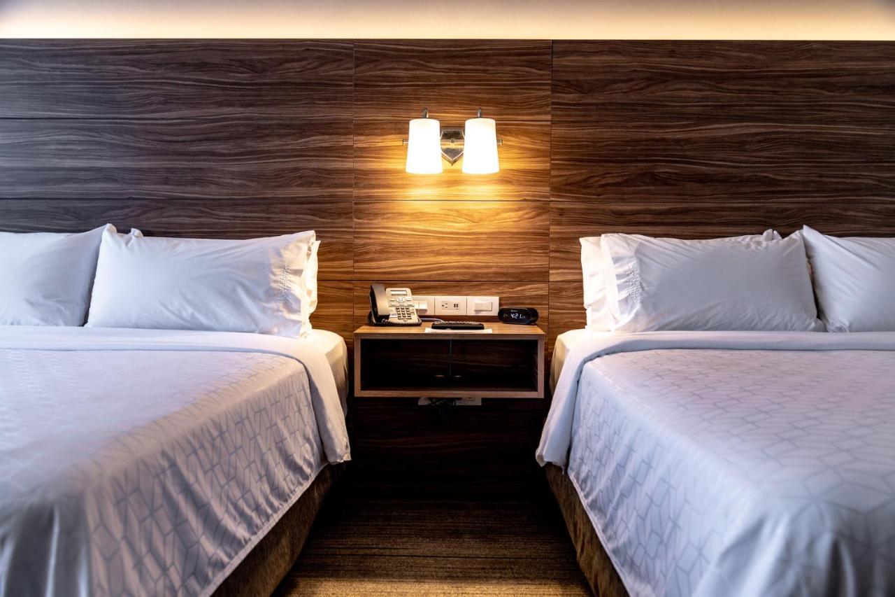 Holiday Inn Express & Suites - Ensenada Centro By Ihg Kültér fotó